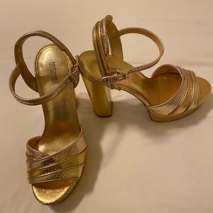 NWT Michael Kors high block-heel platform